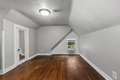302 E Poplar St, Normal, IL 61761 photo 18