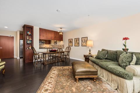255 E Liberty Dr #506, Wheaton, IL 60187 photo 5