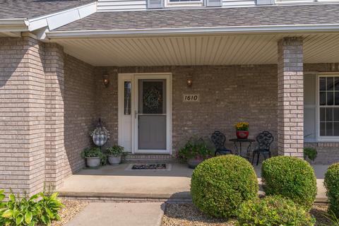 1610 Windsage Country Club Ct, Normal, IL 61761 photo 10