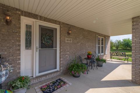 1610 Windsage Country Club Ct, Normal, IL 61761 photo 11
