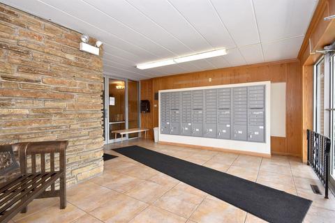 100 Deborah Ln #30A, Wheeling, IL 60090 photo 25