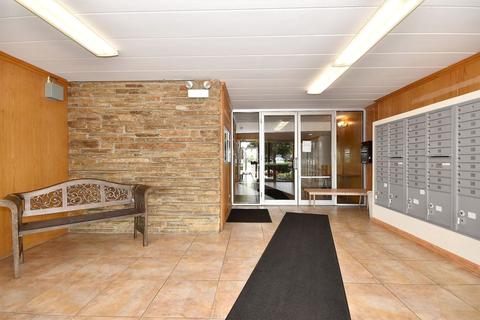 100 Deborah Ln #30A, Wheeling, IL 60090 photo 27