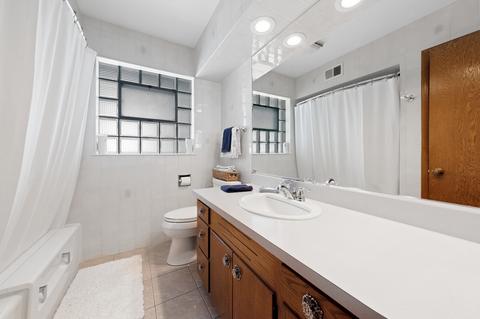 399 Selborne Rd, Riverside, IL 60546 photo 7