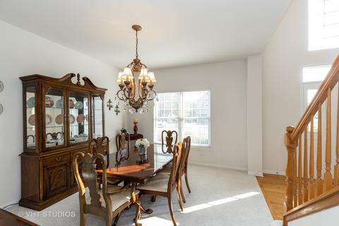 1100 Grayhawk Dr, Algonquin, IL 60102 photo 7