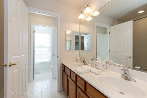 1100 Grayhawk Dr, Algonquin, IL 60102 photo 19