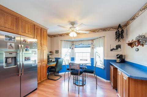 609 Tanglewood Trl, Mchenry, IL 60050 photo 4