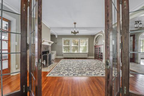 11 E 2nd St, El Paso, IL 61738 photo 5