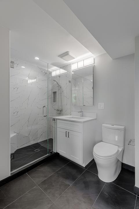 1303 E 55th St, Chicago, IL 60615 photo 6
