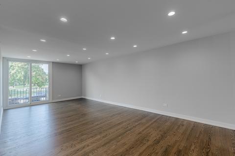 1303 E 55th St, Chicago, IL 60615 photo 9