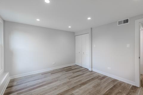 1303 E 55th St, Chicago, IL 60615 photo 19