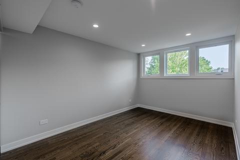 1303 E 55th St, Chicago, IL 60615 photo 15