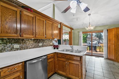 26034 S Ruby St, Monee, IL 60449 photo 6