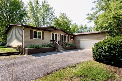 3915 E Mill Rd, Richmond, IL 60071 photo 1