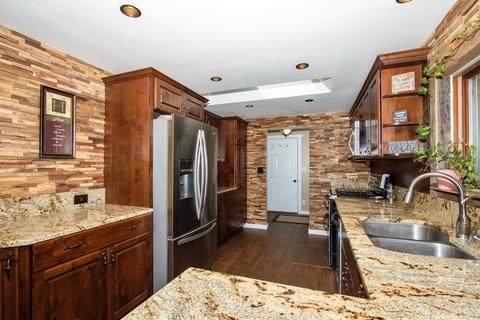 3915 E Mill Rd, Richmond, IL 60071 photo 6