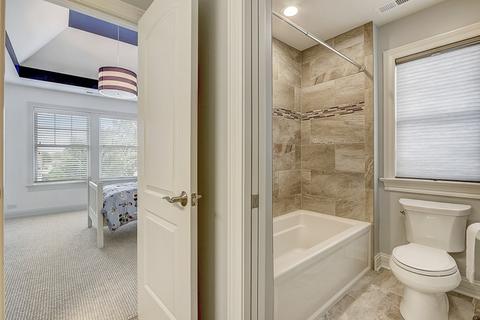 300 E 3rd St, Elmhurst, IL 60126 photo 36