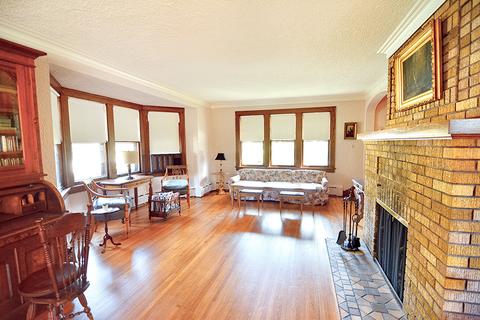 481 River Bluff Rd, Elgin, IL 60120 photo 4