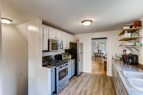 26 N Edison Ave, Elgin, IL 60123 photo 5