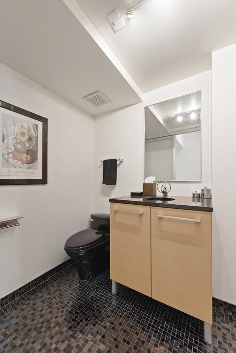 175 E Delaware Pl #9004, Chicago, IL 60611 photo 11
