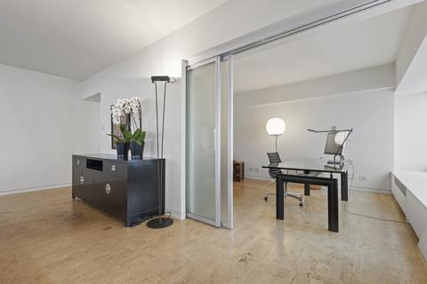 175 E Delaware Pl #9004, Chicago, IL 60611 photo 8
