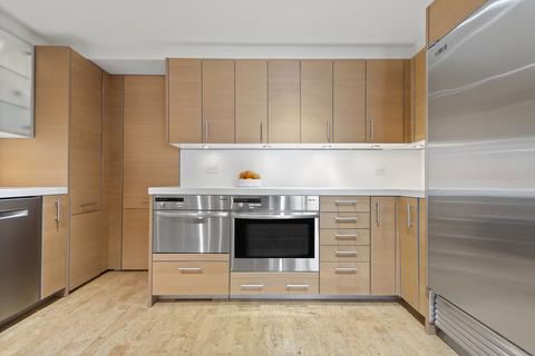 175 E Delaware Pl #9004, Chicago, IL 60611 photo 14