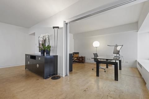 175 E Delaware Pl #9004, Chicago, IL 60611 photo 7