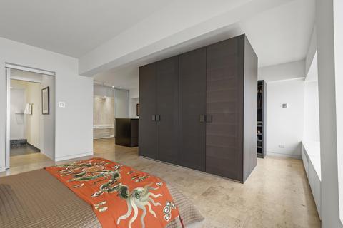 175 E Delaware Pl #9004, Chicago, IL 60611 photo 19