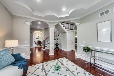 945 Hunter Rd, Glenview, IL 60025 photo 5