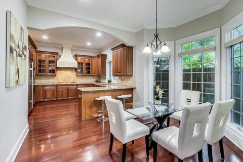 945 Hunter Rd, Glenview, IL 60025 photo 10