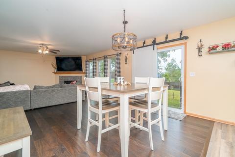 580 Barber Dr, Coal City, IL 60416 photo 9