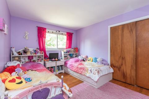 249 Custer Ave, Evanston, IL 60202 photo 8