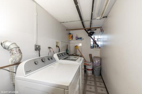 249 Custer Ave, Evanston, IL 60202 photo 13