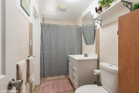 249 Custer Ave, Evanston, IL 60202 photo 6
