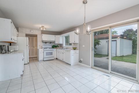 600 Hillcrest Blvd, Hoffman Estates, IL 60169 photo 8