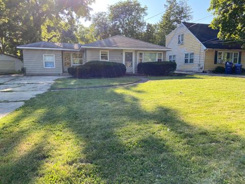 717 Normal Rd, Dekalb, IL 60115 photo 1