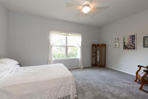 630 Robin Rdg, Elgin, IL 60123 photo 15