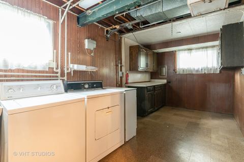 910 S Tower Dr, Mount Prospect, IL 60056 photo 17