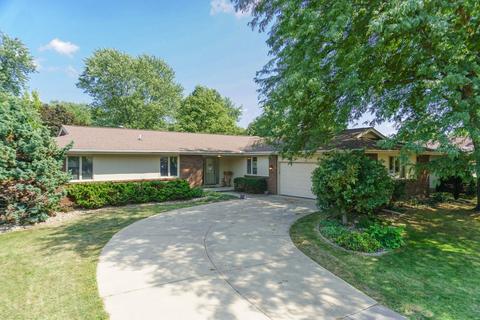 208 S Hershey Rd, Bloomington, IL 61704 photo 1