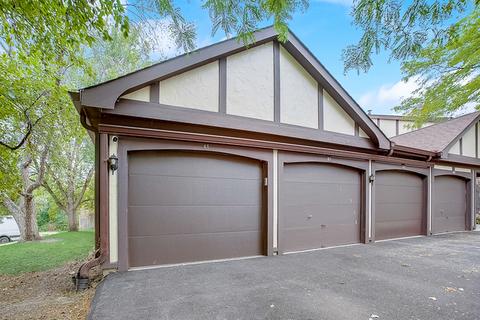 2980 Northampton Dr #A1, Rolling Meadows, IL 60008 photo 1