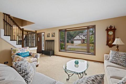 1000 Franklin Dr, Bartlett, IL 60103 photo 5