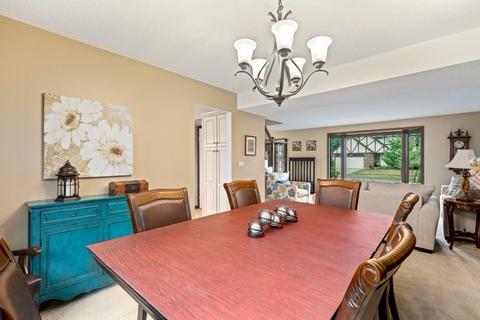 1000 Franklin Dr, Bartlett, IL 60103 photo 8