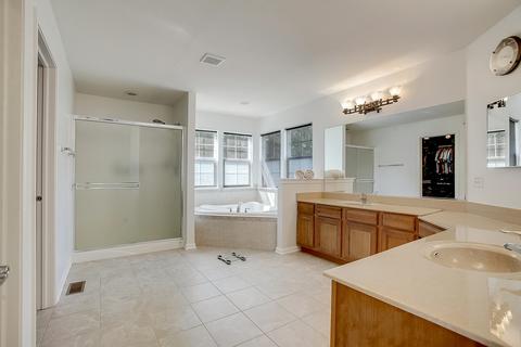 1402 Walnut Dr, West Dundee, IL 60118 photo 23