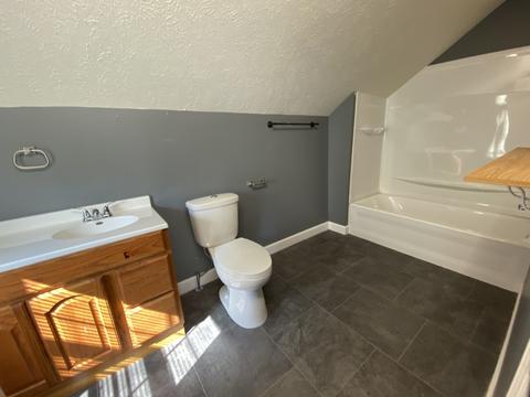 913 S Adelaide St, Normal, IL 61761 photo 10