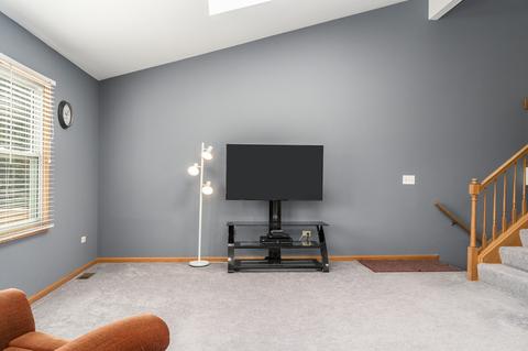 432 E Reader St, Elburn, IL 60119 photo 6