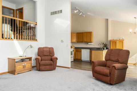 432 E Reader St, Elburn, IL 60119 photo 5