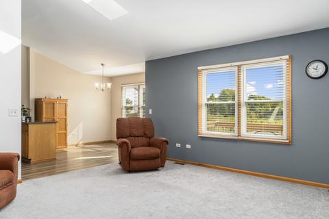 432 E Reader St, Elburn, IL 60119 photo 4