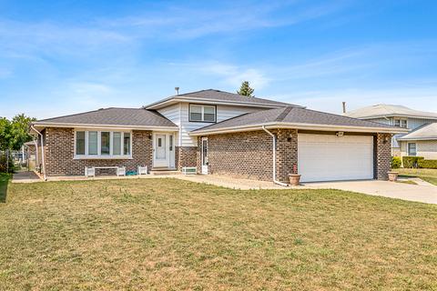 8046 S Octavia Ave, Bridgeview, IL 60455 photo 1