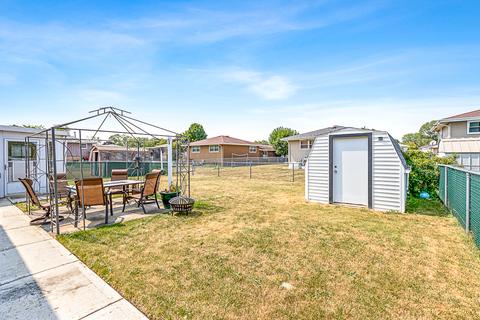 8046 S Octavia Ave, Bridgeview, IL 60455 photo 20
