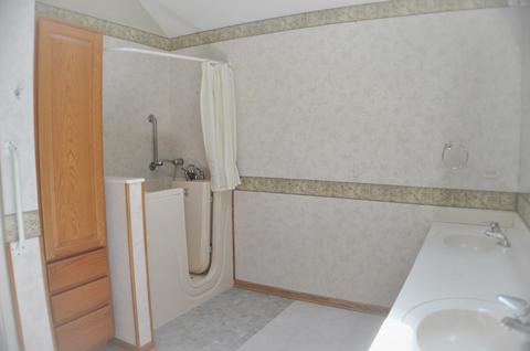 1504 Locust Rd, Morris, IL 60450 photo 11