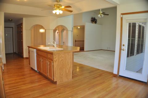 1504 Locust Rd, Morris, IL 60450 photo 8