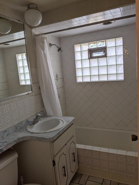 15832 Sawyer Ave, Markham, IL 60428 photo 23